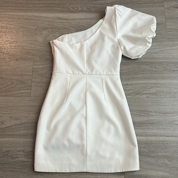 DO+BE ASYMMETRICAL DRESS - Picture 3 of 3